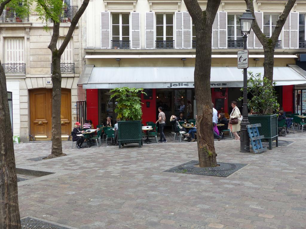 Rue Turgot Apartment Paris Bagian luar foto